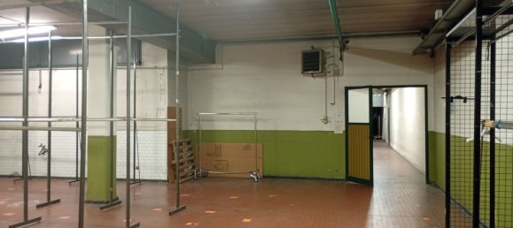3600m² Warehouse in Turin, Italy No. 352573 20
