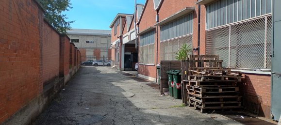 3600m² Warehouse in Turin, Italy No. 352573 5