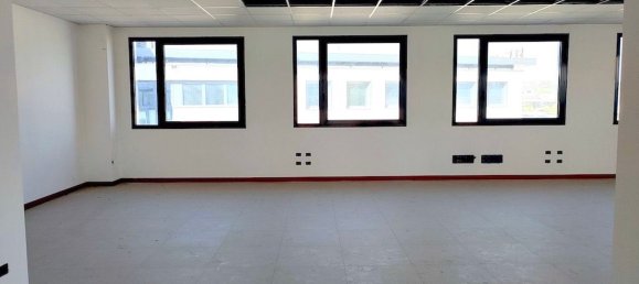 Büro in Caldiero, Italy 312m², Nr. 59415 3