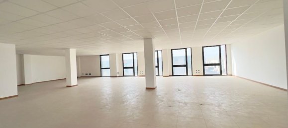 Büro in Caldiero, Italy 312m², Nr. 59415 2