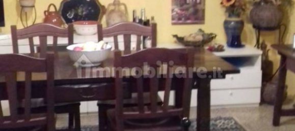 5 rooms Apartment in Sarzana, Italy No. 356236 6