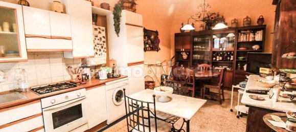 5 rooms Apartment in Sarzana, Italy No. 356236 13