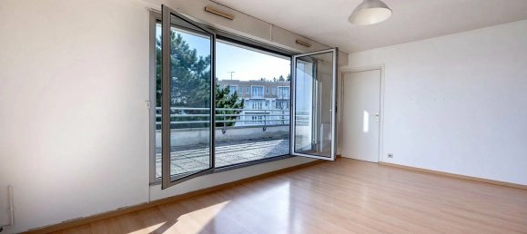 Apartamento de 1 dormitorio en Garches, France No. 133077 4