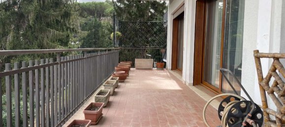 6 rooms Apartment in Rome, Italy No. 66229 6