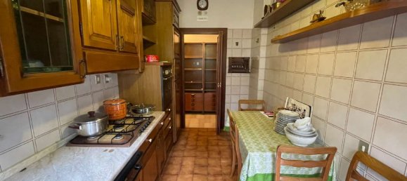 6 rooms Apartment in Rome, Italy No. 66229 23