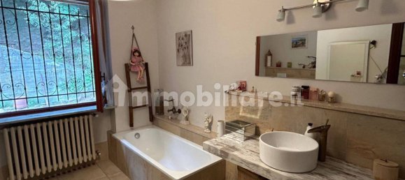 Villa T3 em Santa Vittoria d'Alba, Italy N.º 137496 14
