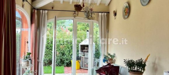 Villa de 3 dormitorios en Montale, Italy No. 253077 5