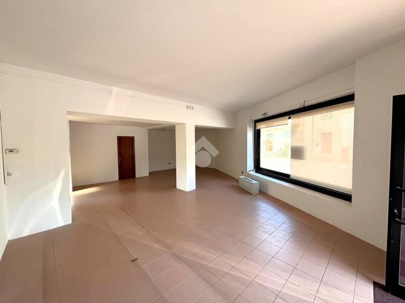 Escritório em Spresiano, Italy 112 m² N.º 289881