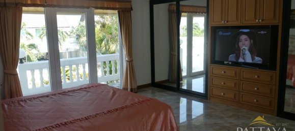 4 bedrooms Cafe / restaurant in Pattaya, Thailand No. 4017 3