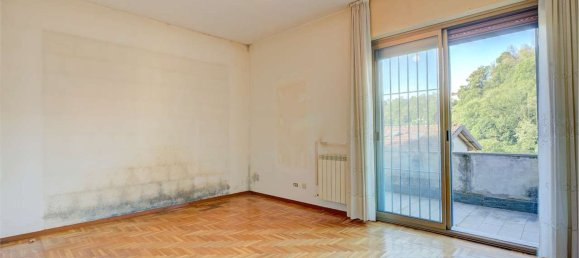 4-salle Appartement à Como, Italy No. 303433 11