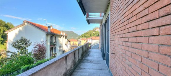 4-salle Appartement à Como, Italy No. 303433 3