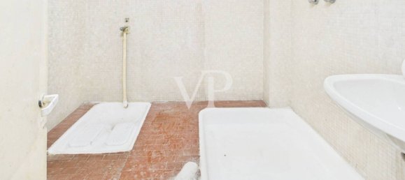 مستودع في Milan, Italy 11متر مربع رقم 244386 9