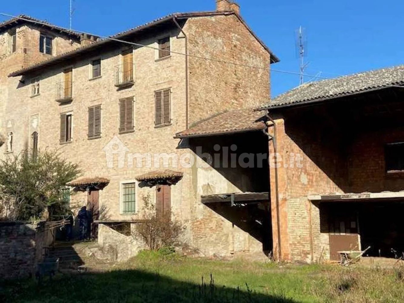 8 bedrooms Villa in Casei Gerola, Italy No. 354868