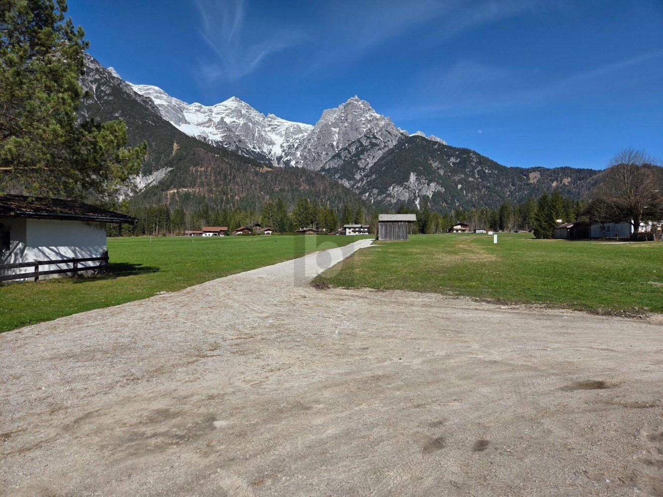 Grundstück in St. Ulrich am Pillersee, Austria 555m², Nr. 195956