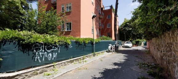 4 rooms Apartment in Rome, Italy No. 198019 7