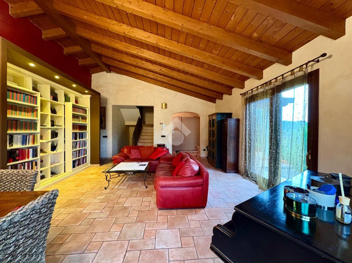 4-Zimmer Villa in Poggio Torriana, Italy, Nr. 238974