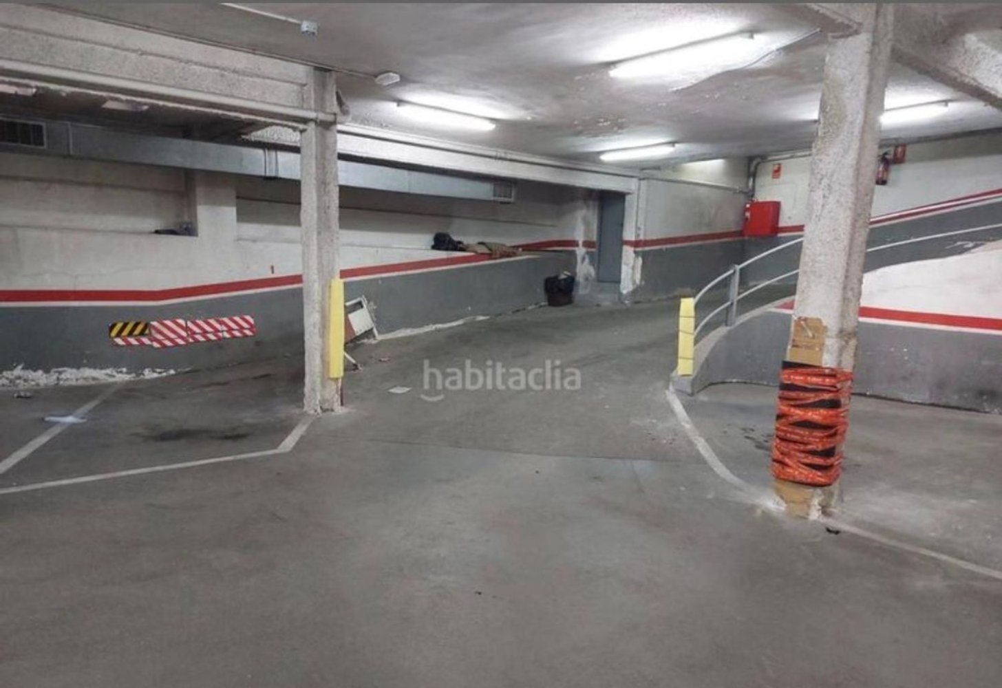 Гараж 12м² в Орта-Гинардо, Испания № 163135