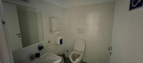 5غرفة عقار تجاري في Narni, Italy رقم 69794 2