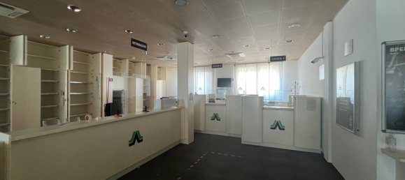 5غرفة عقار تجاري في Narni, Italy رقم 69794 10