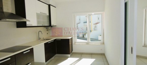 3 bedrooms House in Ericeira, Portugal No. 148533 2