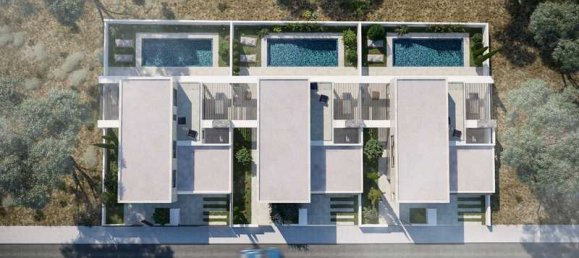 3 bedrooms House in Nicosia, Cyprus No. 6692 2