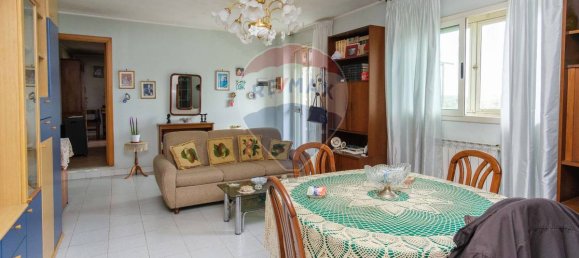 Villa T4 em Viagrande, Italy N.º 233981 4