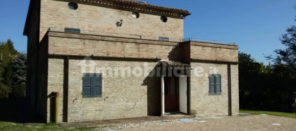 Estudio en Ostra Vetere, Italy No. 82409 3