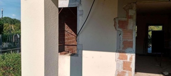 2 rooms House in Capranica, Italy No. 26625 3