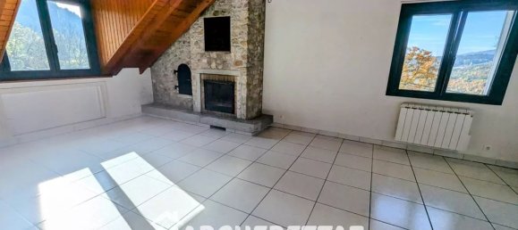 1 bedroom Apartment in Viuz-en-Sallaz, France No. 206026 8