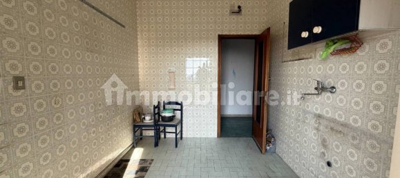 6 bedrooms Apartment in Naples, Italy No. 196732 33