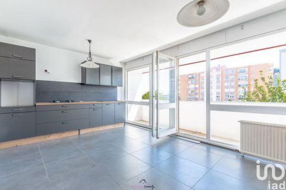 Студия в кондо  в Мец, Франция № 13669