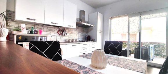 Apartamento de 4 divisões em Velletri, Italy N.º 64110 24