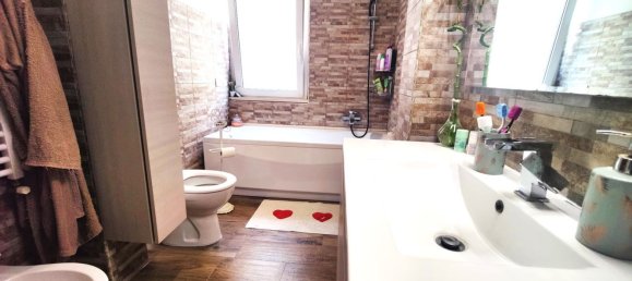 Apartamento de 4 divisões em Velletri, Italy N.º 64110 13