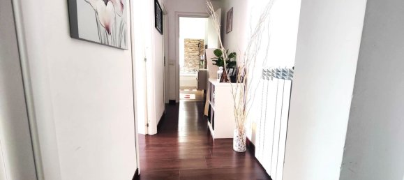 Apartamento de 4 divisões em Velletri, Italy N.º 64110 4