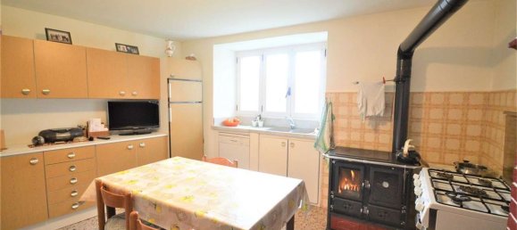 10-Zimmer Haus in San Giovanni Bianco, Italy, Nr. 87593 2