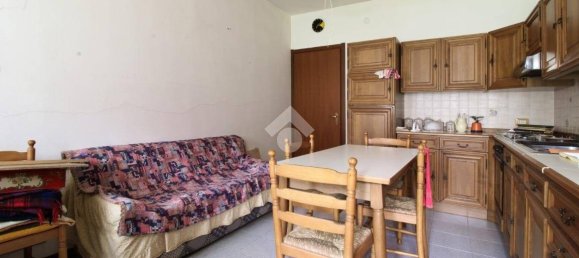 5 bedrooms House in Mezzana Bigli, Italy No. 89863 5