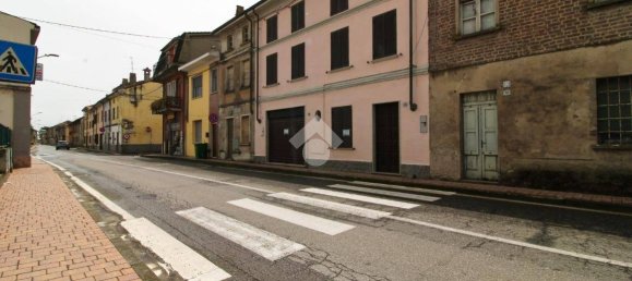 5 bedrooms House in Mezzana Bigli, Italy No. 89863 35