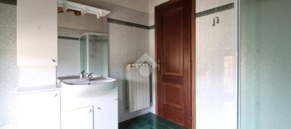 5 bedrooms House in Mezzana Bigli, Italy No. 89863 21