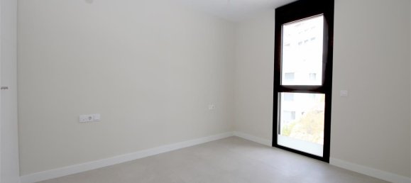 1 bedroom Penthouse in Estepona, Spain No. 136795 7