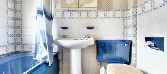 3 bedrooms House in Hayes, United Kingdom No. 5076 10