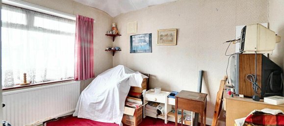 3 bedrooms House in Hayes, United Kingdom No. 5076 8