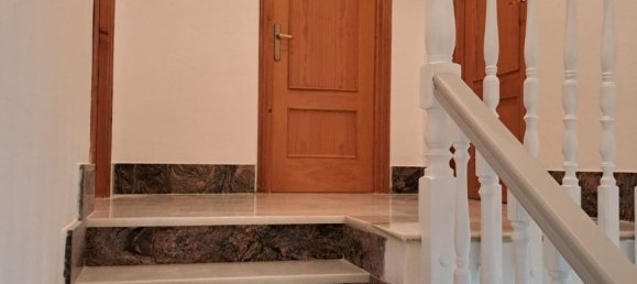 5 bedrooms Villa in Alicante, Spain No. 177159 17