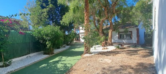 5 bedrooms Villa in Alicante, Spain No. 177159 4