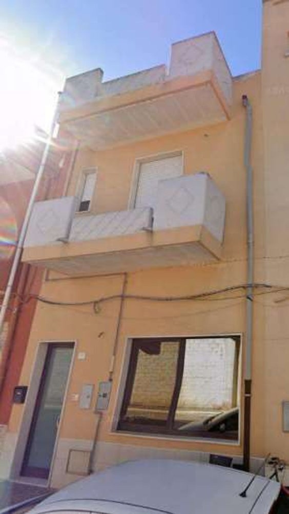 6-salle Appartement à Sammichele di Bari, Italy No. 236572