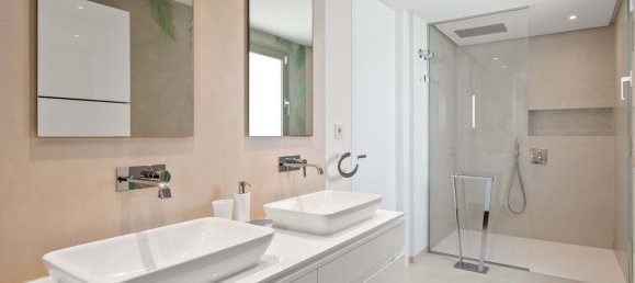 Квартира с 7 спальнями в Марбелья, Испания № 39733 4