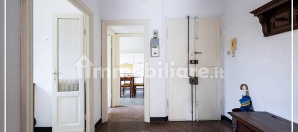 2 bedrooms Apartment in Genoa, Italy No. 337220 4