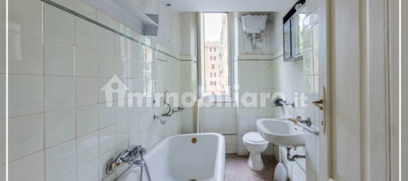 2 bedrooms Apartment in Genoa, Italy No. 337220 31