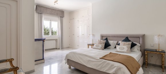 6 bedrooms Villa in Estepona, Spain No. 40212 18