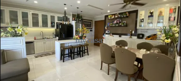 3 bedrooms Apartment in Ho Chi Minh, Vietnam No. 8125 6