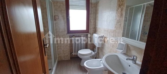 3 rooms Apartment in Rimini, Italy No. 210041 6
